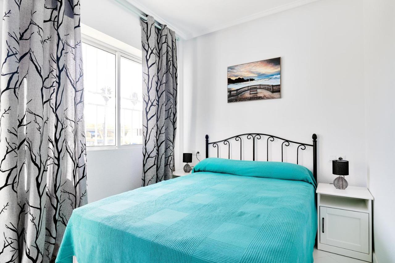Apartamento Playa, Mar & Sol Torrevieja Bagian luar foto